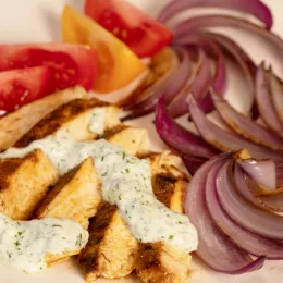 chicken with yogurt sauce