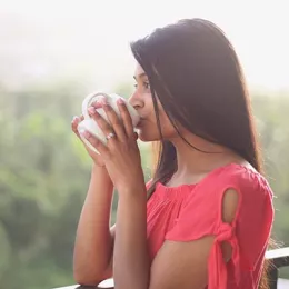 woman drinking coffee