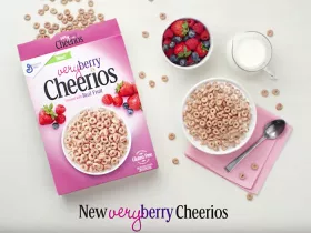 a very berry cheerios ad