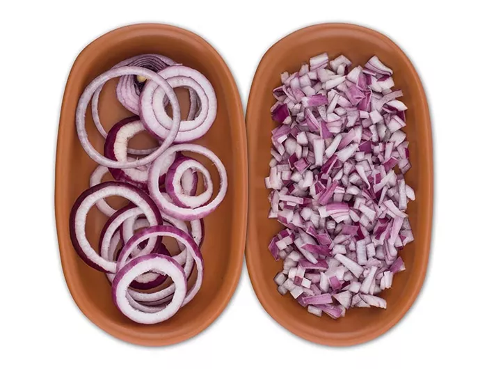 bowl of sliced onions and bowl of minced onions