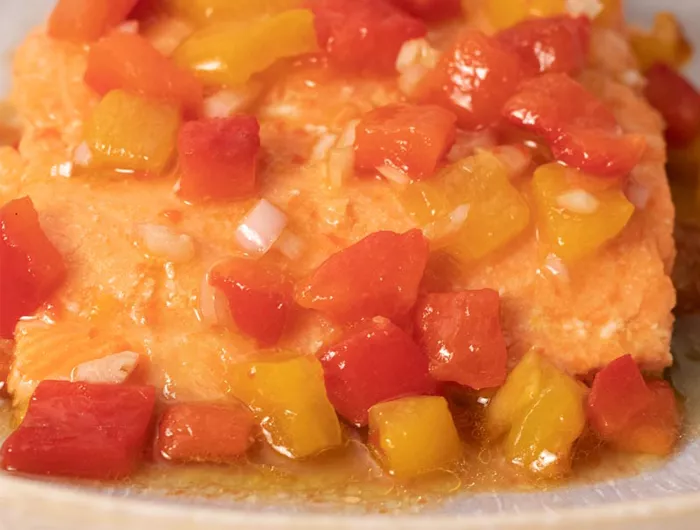 fish with roasted pepper topping