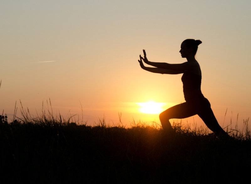 woman doing tai chi